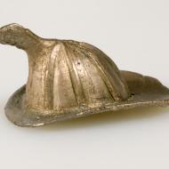 Miniature Fireman's Hat Made from the Court House Bell (ichi-63848)